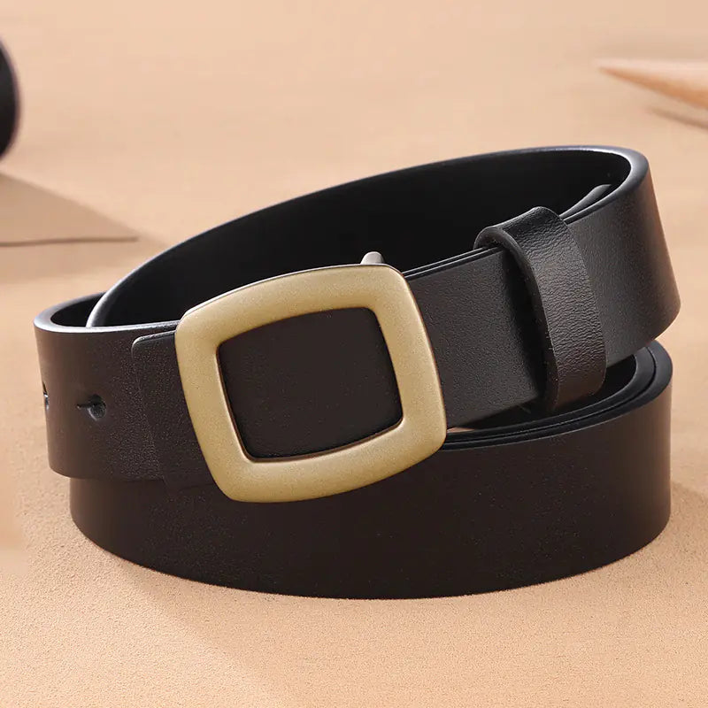 Fashionable Women's Leather Belt with Denim Style